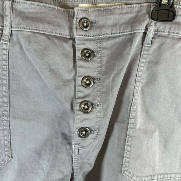 Torrid Grey Size 24 NWT Shorts Button Front - Picture 6 of 6